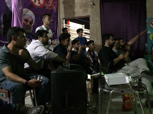 یزدفردا - محمد حسین تقوایی زحمتکش - گزارش تصویری فوتبال به طعم جوانی در ستاد جوانان حزب اتحاد ملت ایران اسلامی منطقه یزد یزدفردا - محمد حسین تقوایی زحمتکش - گزارش تصویری فوتبال به طعم جوانی در ستاد جوانان حزب اتحاد ملت ایران اسلامی منطقه یزد