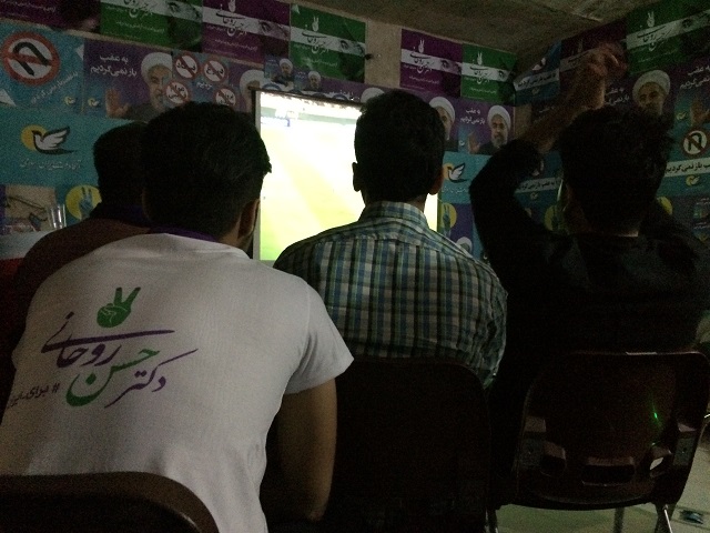 یزدفردا - محمد حسین تقوایی زحمتکش - گزارش تصویری فوتبال به طعم جوانی در ستاد جوانان حزب اتحاد ملت ایران اسلامی منطقه یزد یزدفردا - محمد حسین تقوایی زحمتکش - گزارش تصویری فوتبال به طعم جوانی در ستاد جوانان حزب اتحاد ملت ایران اسلامی منطقه یزد