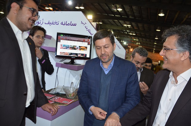 یزدفردا محمد حسین تقوایی زحمتکش -کامیتکس دوازدهم گزارش اختصاصی دوازدهمین نمایشگاه فناوری اطلاعات استان یزد:بازدید شهردار یزد (4)