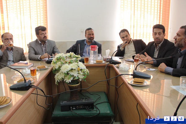 گزارش و گزارش تصویری:ديدار فرماندار تقت در محل بخشداري گاريزات و كهدوئيه با اعضای شوراها منطقه
