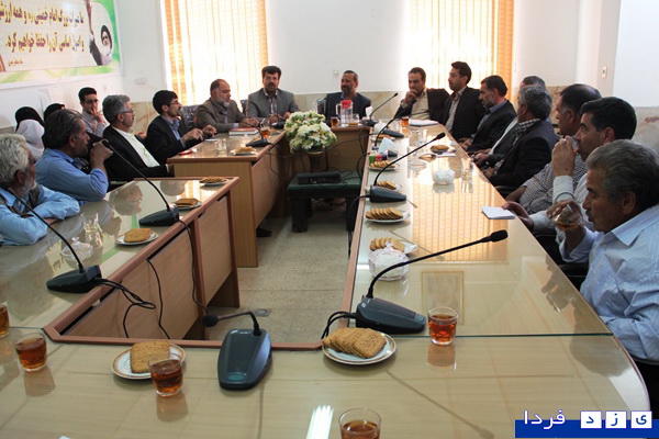 گزارش و گزارش تصویری:ديدار فرماندار تقت در محل بخشداري گاريزات و كهدوئيه با اعضای شوراها منطقه