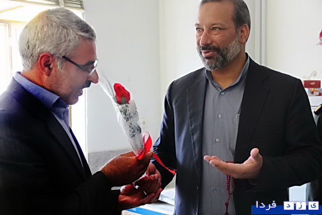 گزارش تصویری تجلیل فرماندار تفت از معلمین و دست اندکاران عرصه آموزش و پرورش تفت