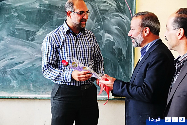 گزارش تصویری تجلیل فرماندار تفت از معلمین و دست اندکاران عرصه آموزش و پرورش تفت