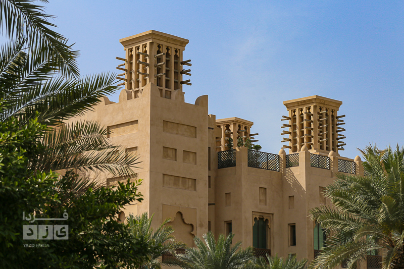 جاذبه های گردشگری و حضور پررنگ نمادهای معماری کهن یزد در دبی