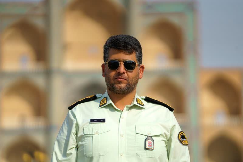 توصیههای مهم فرمانده انتظامی شهرستان یزد برای پیشگیری از سرقت کیفقاپی