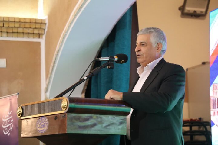 قطع وابستگی ۹۸ درصدی به واردات بذر هیبریدی کشور توسط یزد قطع وابستگی ۹۸ درصدی به واردات بذر هیبریدی کشور توسط یزد