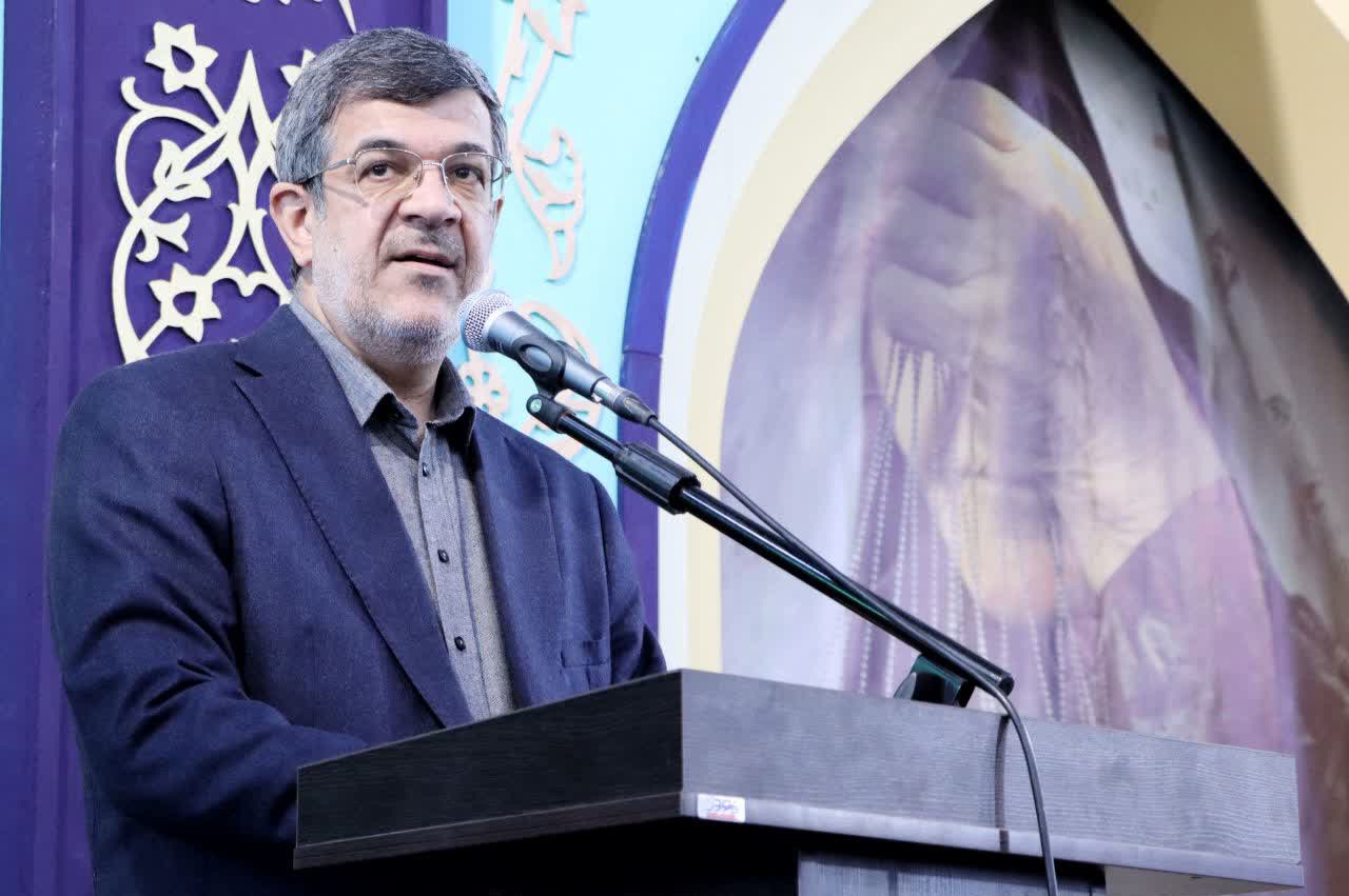 استاندار یزد: آرامش امروز جامعه ثمره ایثار شهداست استاندار یزد: آرامش امروز جامعه ثمره ایثار شهداست