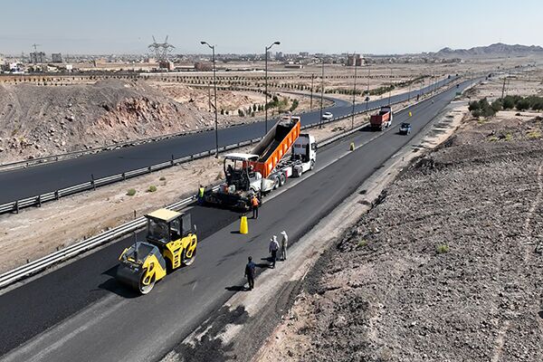 جادههای یزد ایمنتر میشوند جادههای یزد ایمنتر میشوند