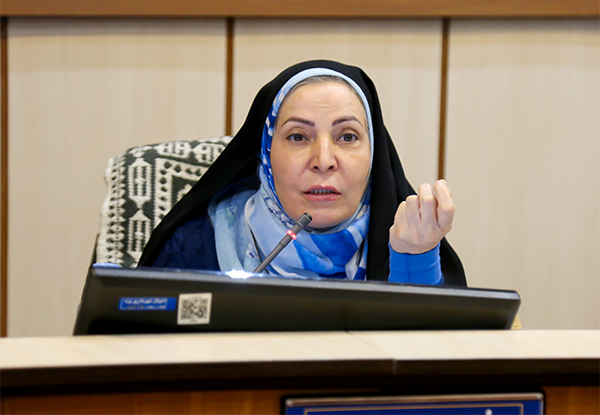 مدیریت شهری یزد برای ارتقای خدمات زنان و خانواده، نیازمند برنامه‌ریزی پایدار است