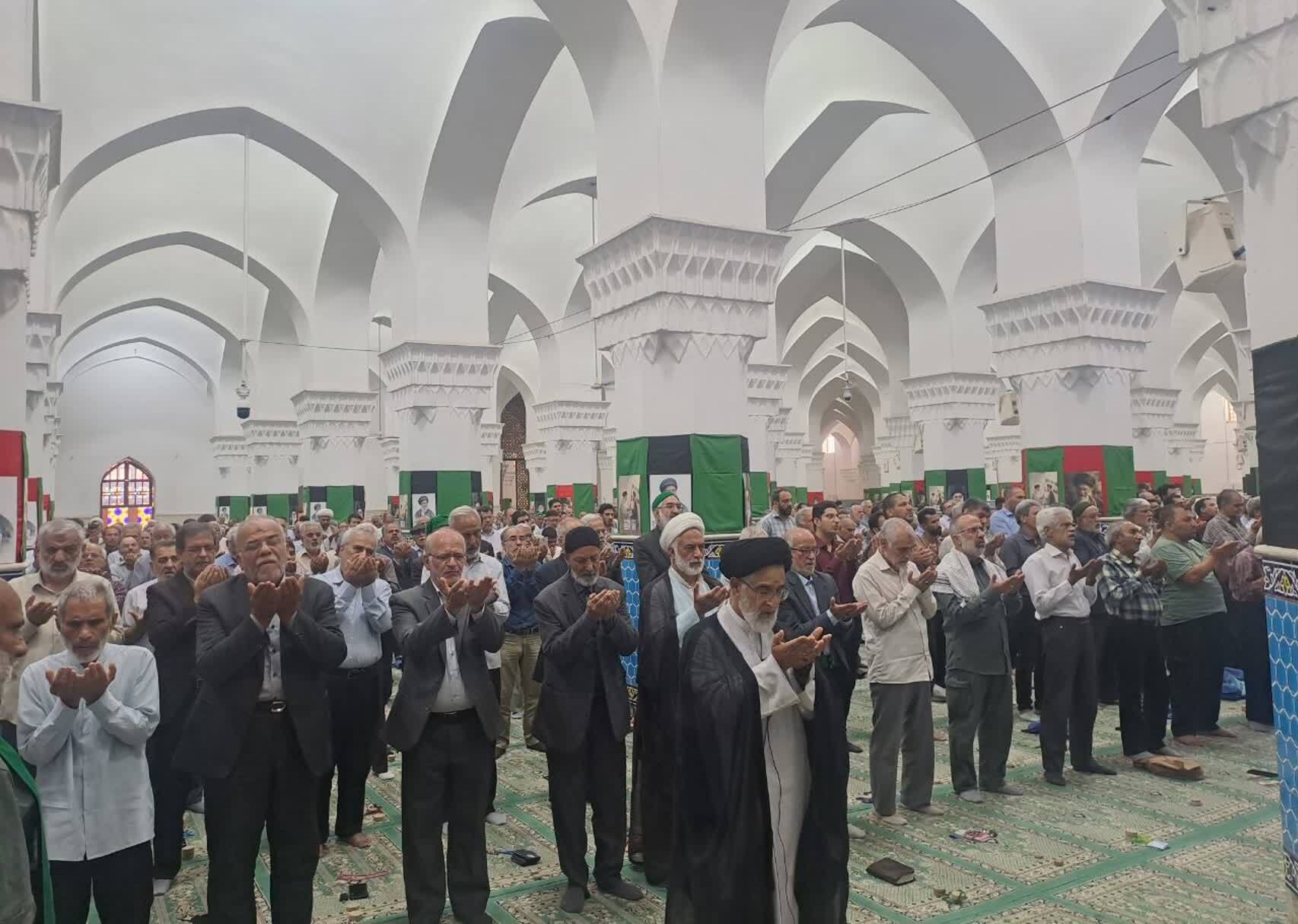 اقامه نماز عید قربان در استان یزد