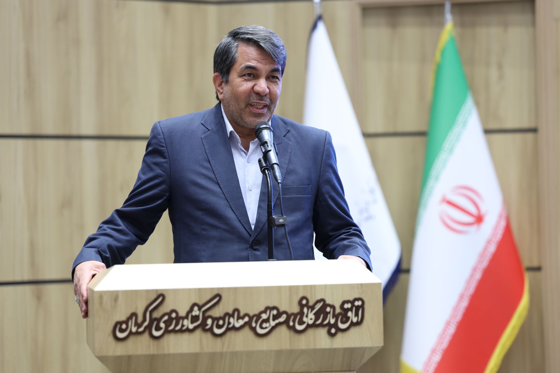 استان کرمان نیازمند عزم جدی برای مسیر تحولی در بخش کشاورزی است استان کرمان نیازمند عزم جدی برای مسیر تحولی در بخش کشاورزی است