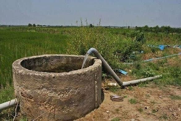 بافق؛ پیشتاز در مدیریت منابع آب بدون چاه غیرمجاز بافق؛ پیشتاز در مدیریت منابع آب بدون چاه غیرمجاز