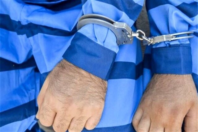 دستگیری قاتل متواری و همدستش در میبد