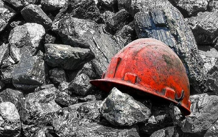 حادثه تلخ در معدن اردکان؛ جان‌باختن یک کارگر بر اثر ریزش معدن
