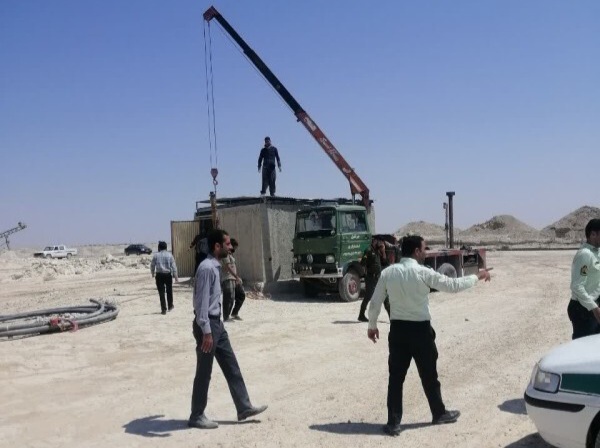 جمع آوری منصوبات چاه غیر مجاز در شهرستان مروست