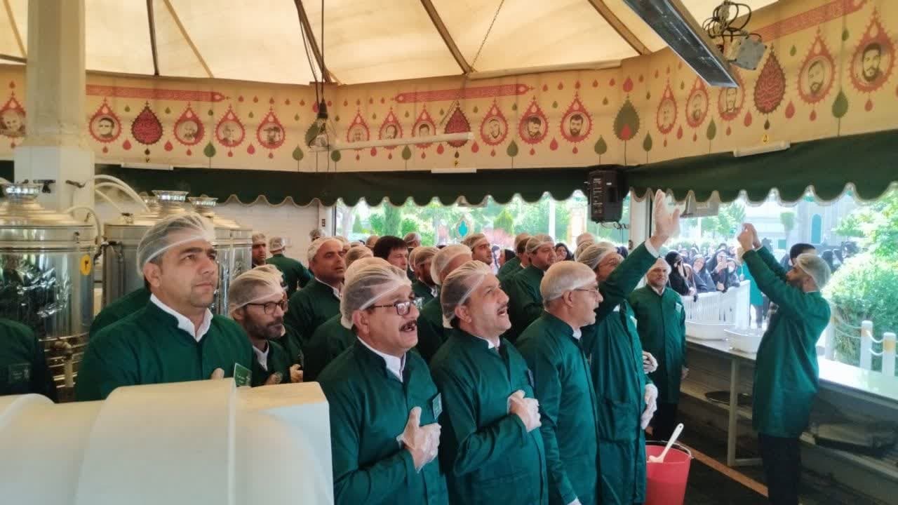 اعزام ۸۰ نفر از خادمیاران و جوانان بهادران به مشهد مقدس