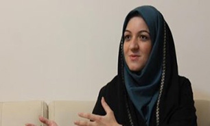 بداهه سرایی شاعران یزد در سالگرد شهادت سردار دل‌ها