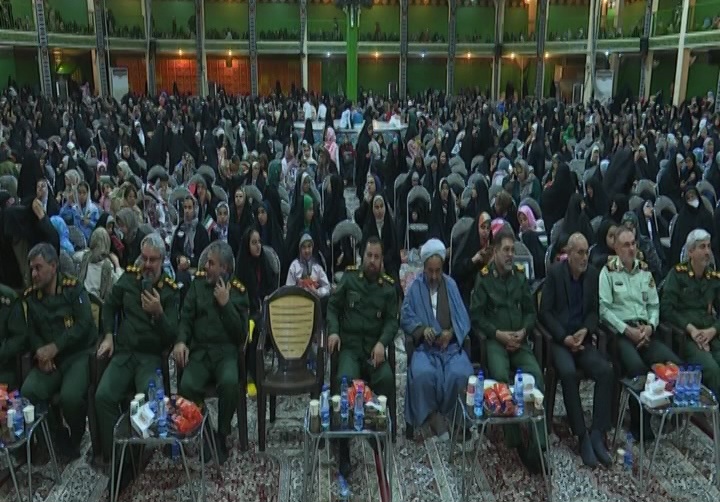 اجتماع ۶ هزار نفری دختران فاطمی در یزد