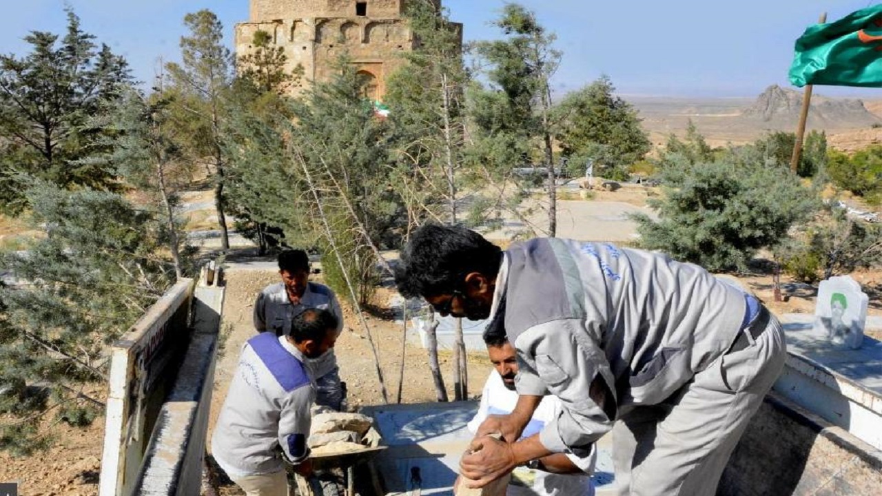 سنگ قبر‌های تاریخی توران پشت جمع آوری شدند