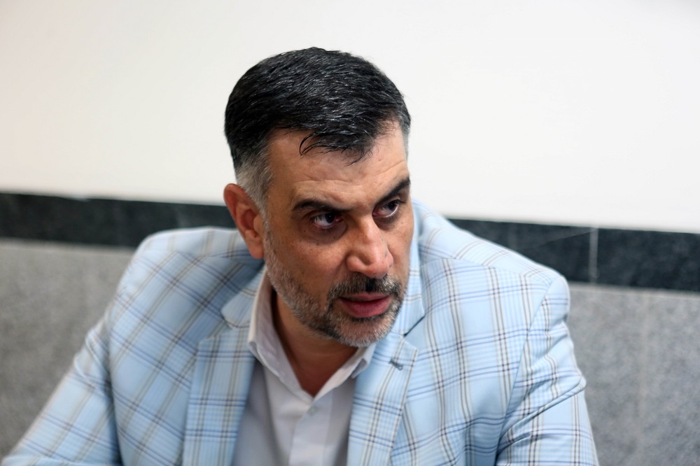 جایزه «آذر» سال آینده با همکاری خانه کتاب برگزار می‌شود