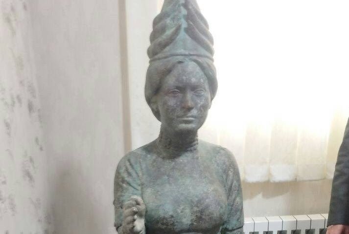 یک مجسمهٔ شگفت‌انگیز ٢٠٠٠ ساله، توسط پلیس از چنگال قاچاقچیان خارج شد