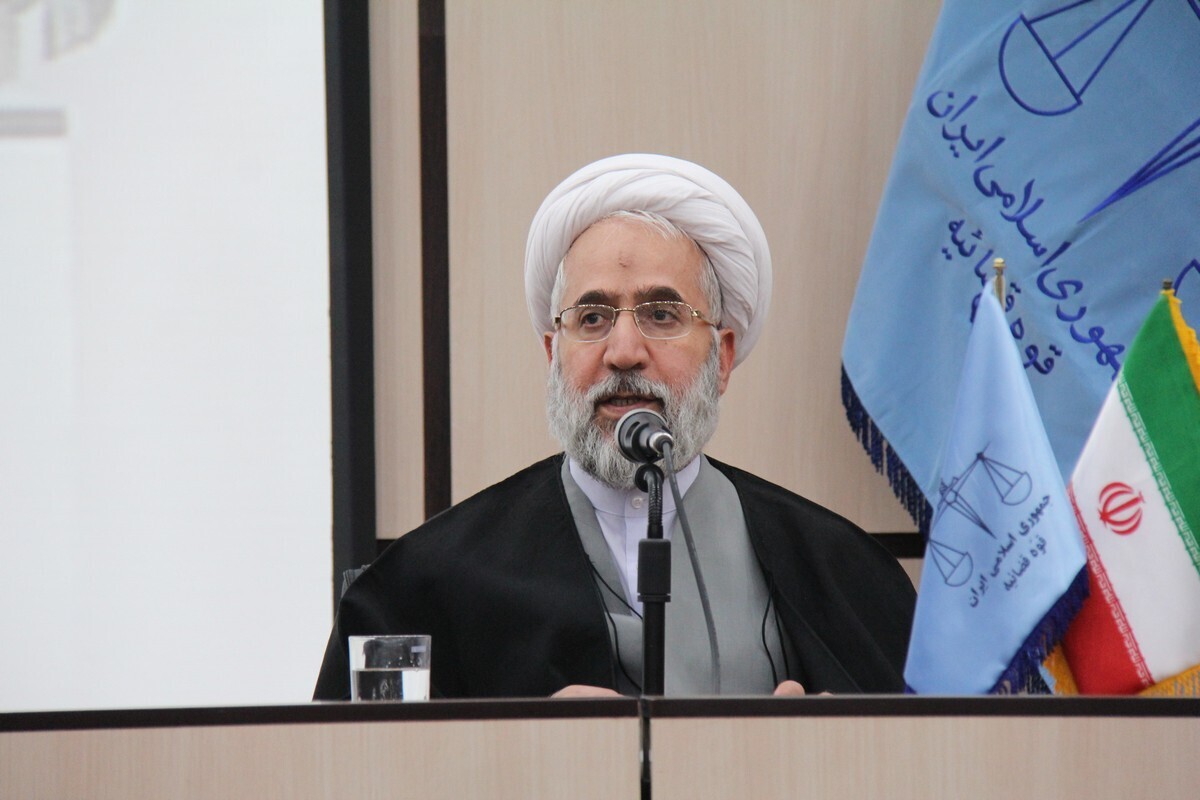 به قاچاقچیان مواد مخدر رحم نمی‌کنیم