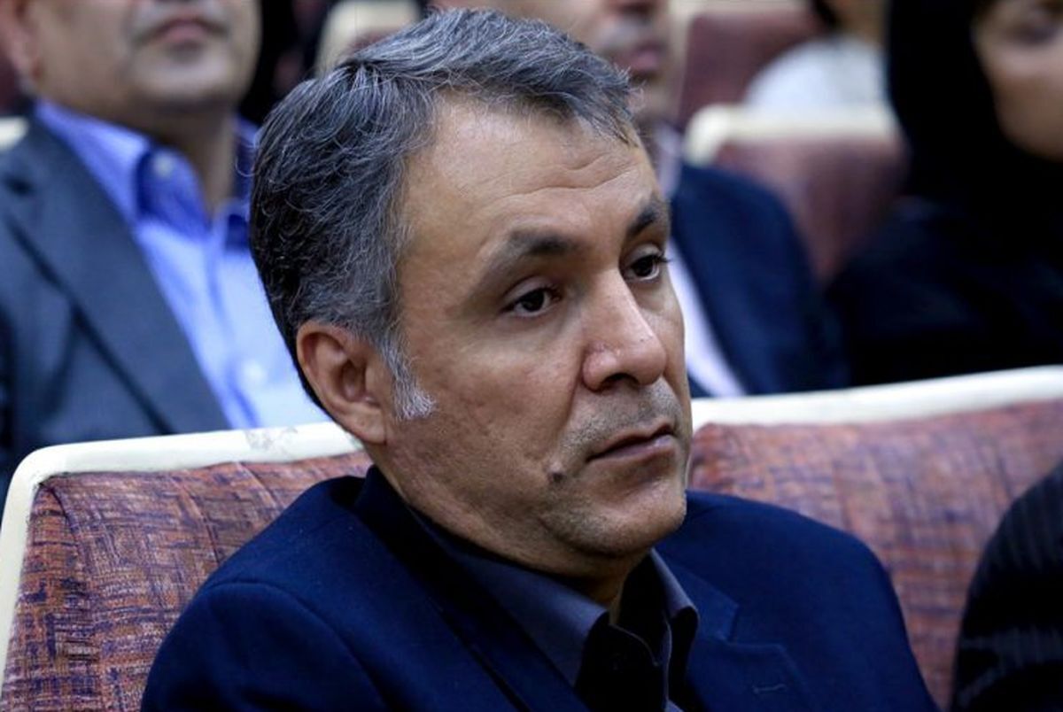 محمد فاضلی جامعه شناس: خیلی بیل‌زن هستید زمین خودتان را را بیل بزنید