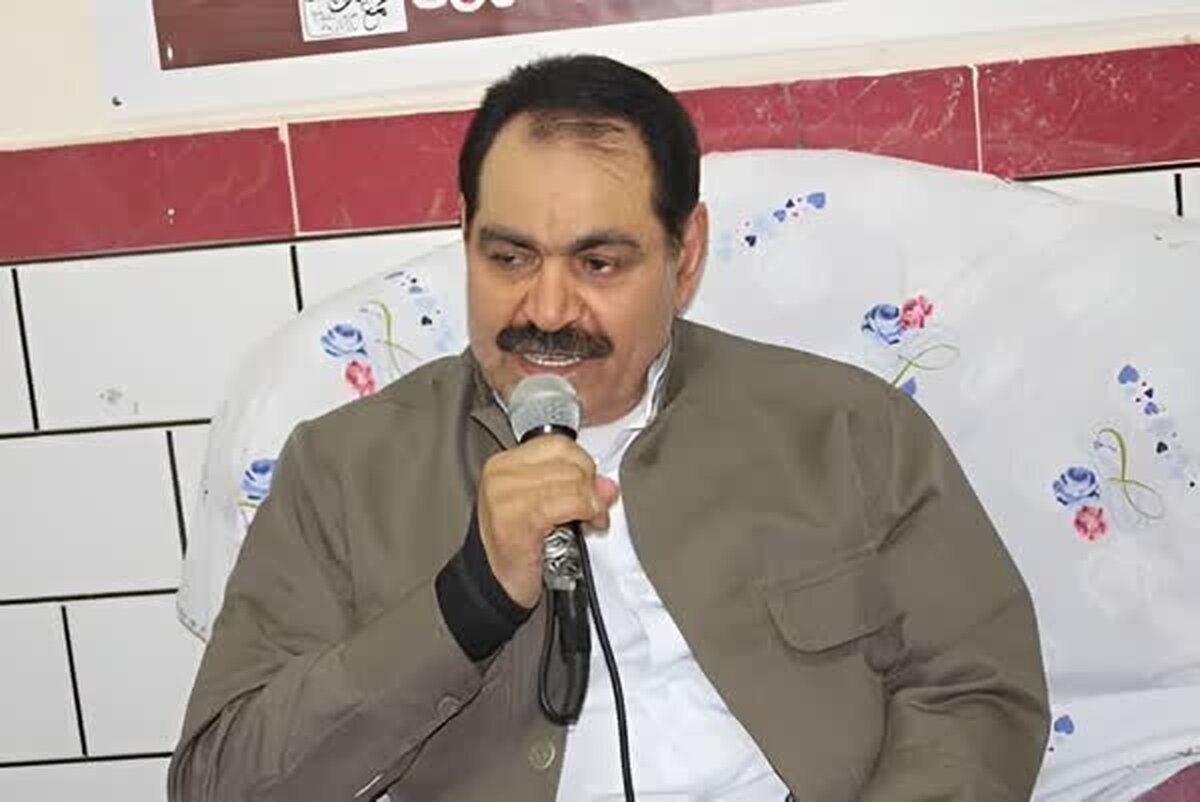 معلمی که به‌خاطر شباهت اسمی با یک فرمانده سپاه، ۳ سال زندانی بود