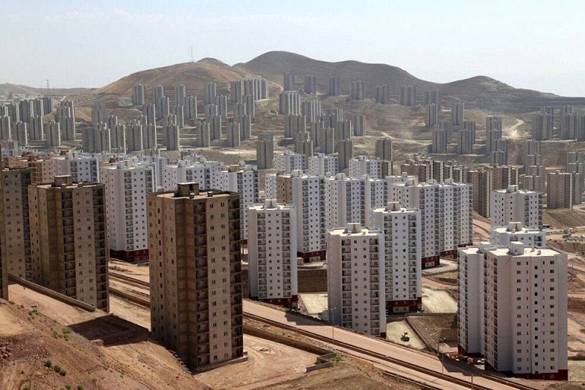 یک میلیون متقاضی نهضت ملی مسکن در صف پرداخت تسهیلات یک میلیون متقاضی نهضت ملی مسکن در صف پرداخت تسهیلات