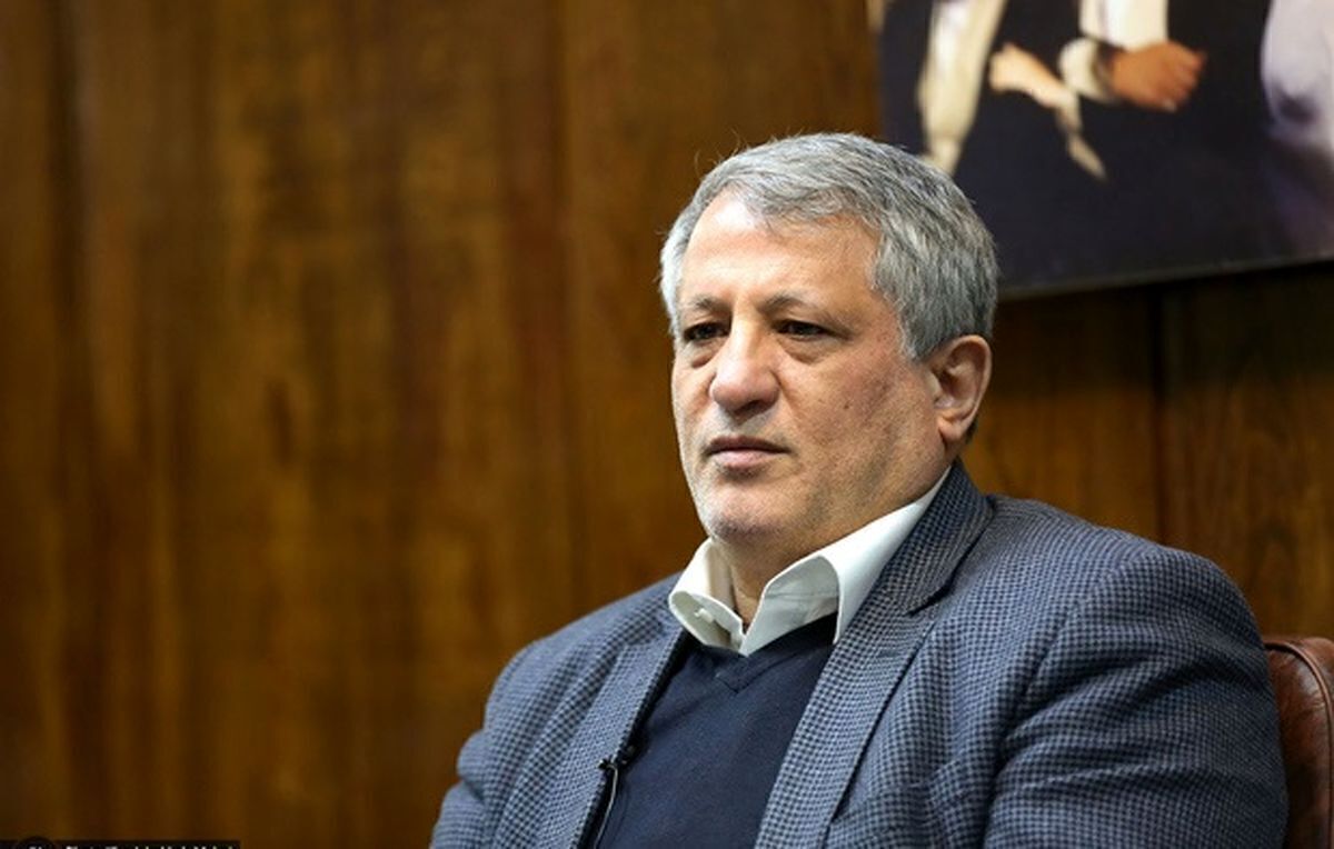 نقش نفوذ و استفاده دشمن از تندرو‌ها را در دوقطبی‌سازی نادیده نگیریم