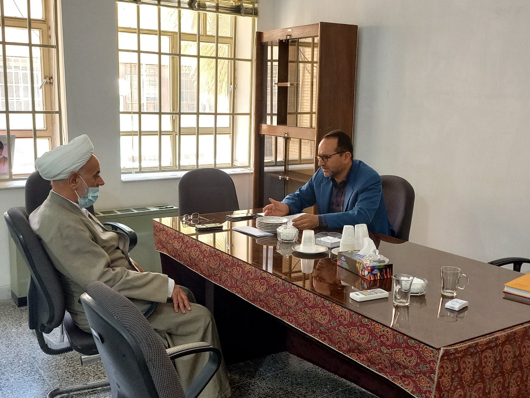 دیدار مدیر کل مرکز اسناد و کتابخانه ملی استان یزد با مشاور استاندار در امور روحانیون و رئیس دفتر نماینده ولی فقیه و امام جمعه استان یزد