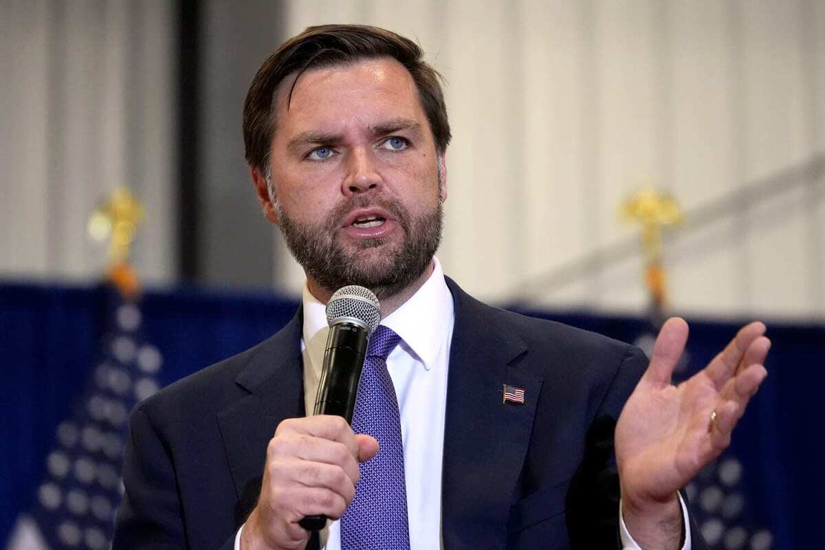 معاون ترامپ: تعرفهها پاسخی به دههها سوءاستفاده از آمریکاست