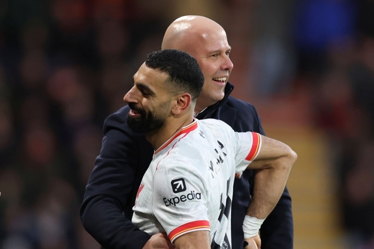 محمد صلاح رفتن به لیگ عربستان را سوژه کرد! محمد صلاح رفتن به لیگ عربستان را سوژه کرد!