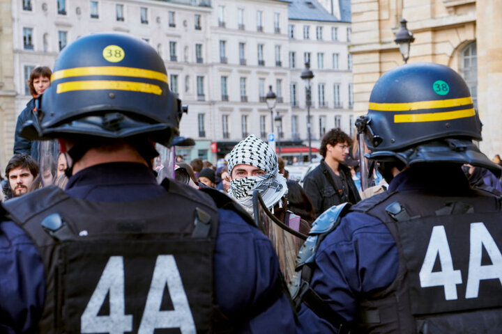 پلیس فرانسه دانشجویان حامی فلسطین را متفرق کرد