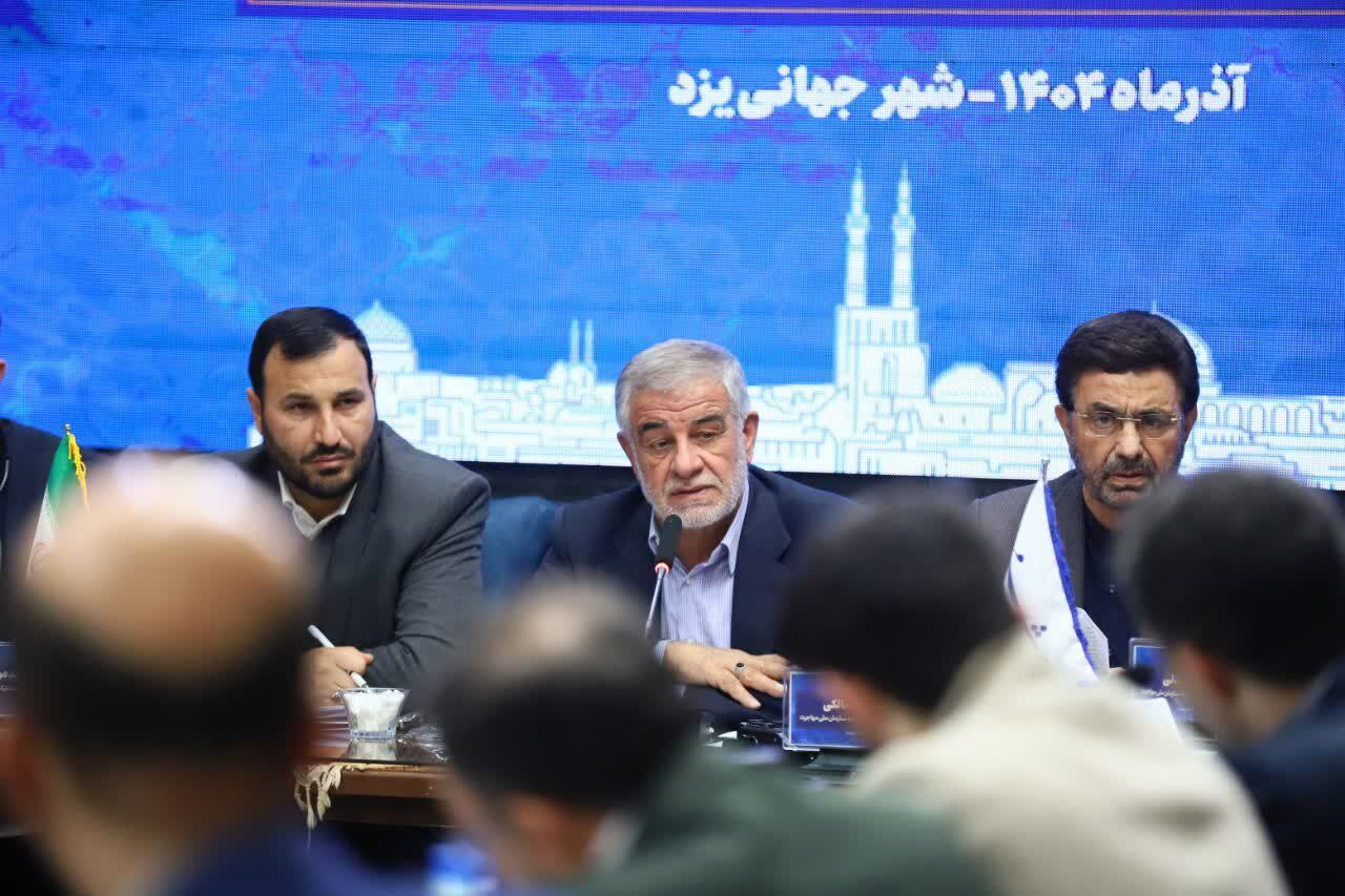 اعطای اقامت بی‌ضابطه یک دروغ محض است