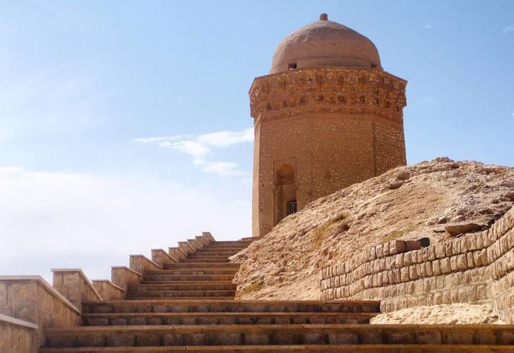 گنبد عالی ابرکوه، اولین بنای ثبت شده استان یزد در فهرست آثار ملی