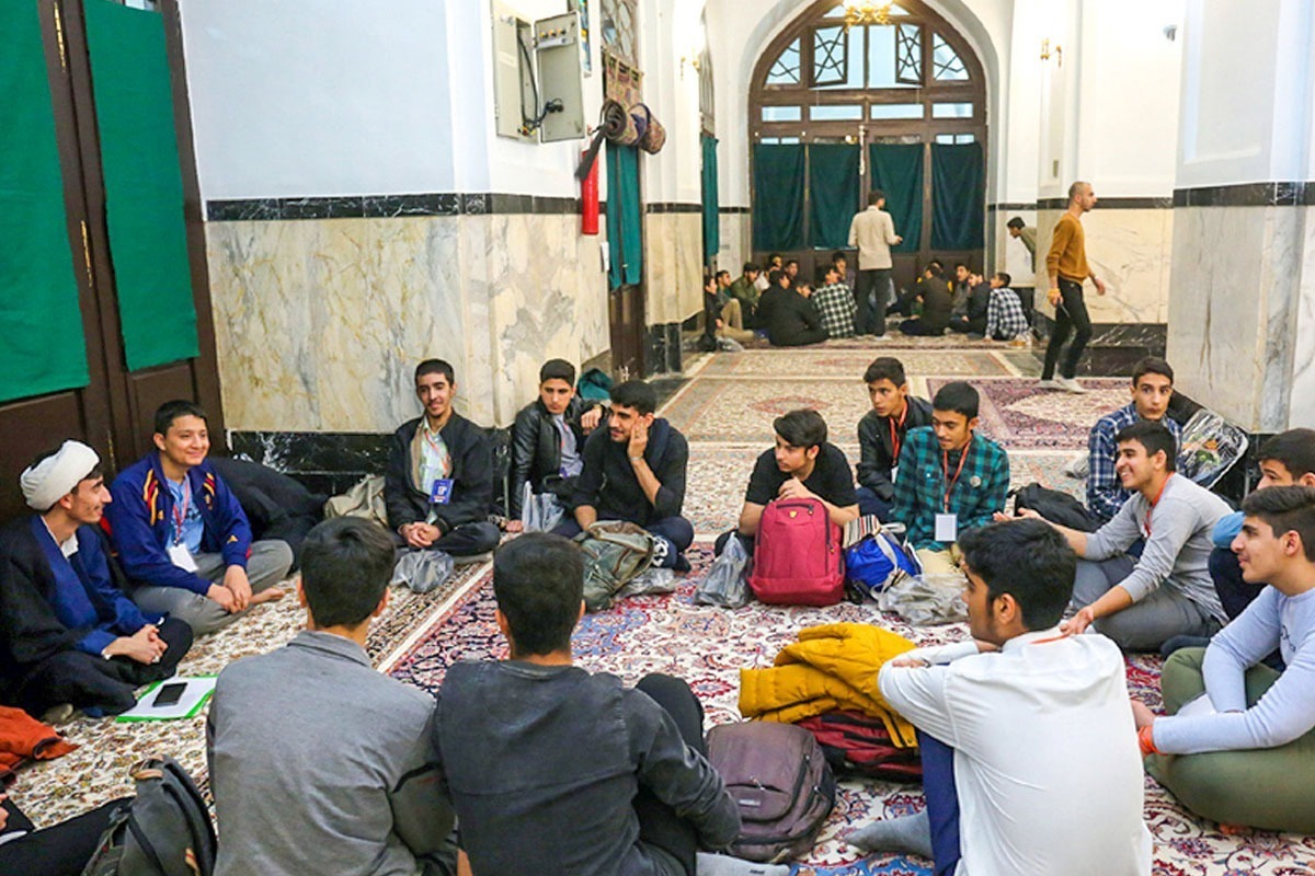 حضور بیش از ۴۰ هزار نفر در اعتکاف رجبیه یزد