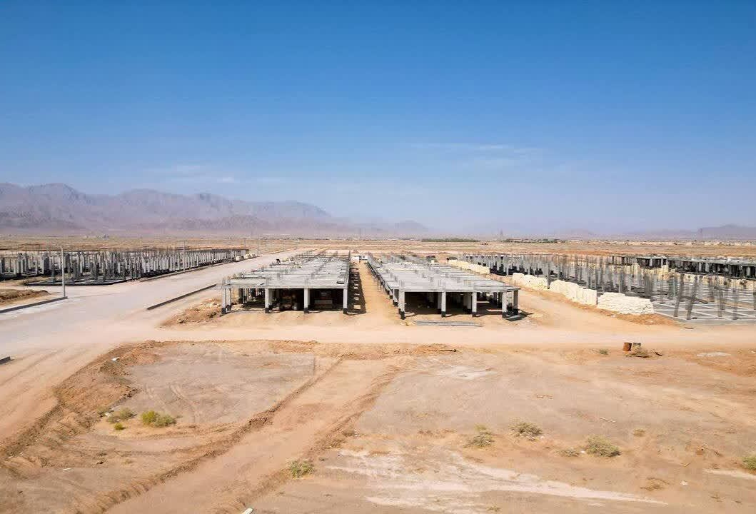 آغاز اجرای خط آبرسان مسکن ملی شهرک پردیس نارین میبد