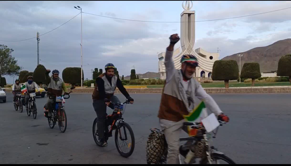 رکاب زنی مسیر عشق