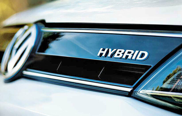 خودروِ ترکیبی یا دورگه؟