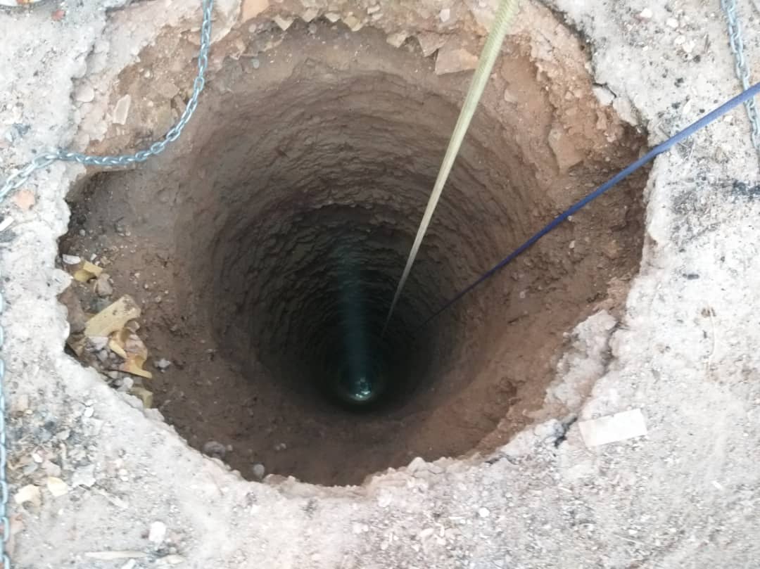 نجات مرد ۴۰ساله از عمق ۳۰ متری چاه