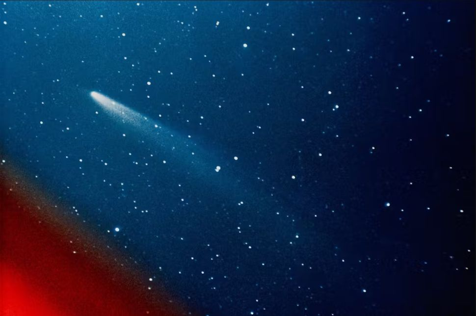 دنباله‌داری که هنوز نیامده سر و صدا به پا کرده و از ستارگان هم درخشان‌تر خواهد بود