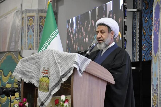 حاج قاسم، فرمانده عالیرتبه دفاع از حرم و مدافعین حرم بود