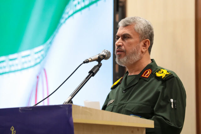 امروز فتنه بزرگ در قالب جنگ اقتصادی در راه است امروز فتنه بزرگ در قالب جنگ اقتصادی در راه است