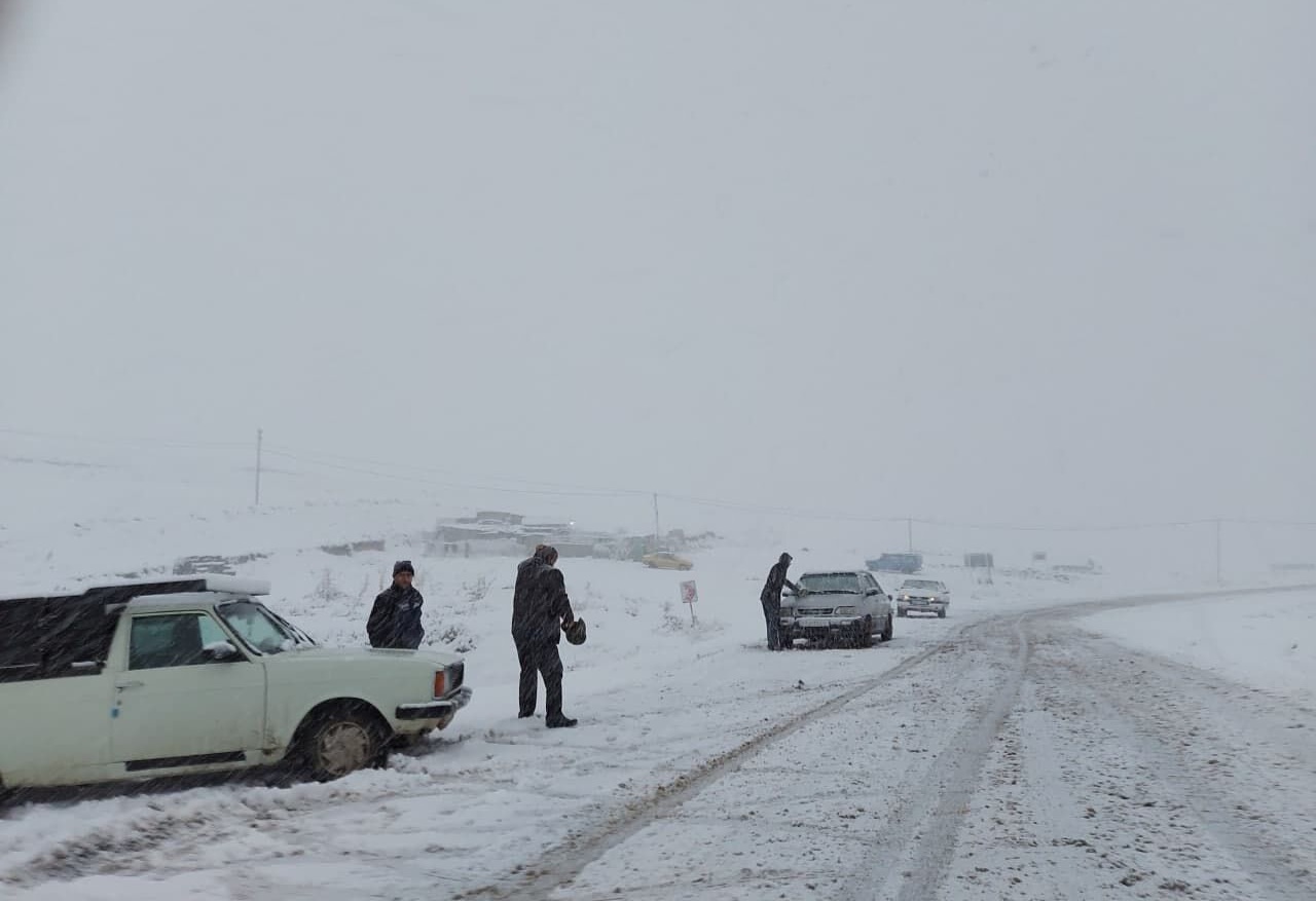 دشواری تردد در محورهای روستایی استان یزد