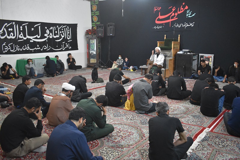 مراسم شهادت امام علی(ع)  واحیای  شب قدر در مساجد بهاباد برگزار شد