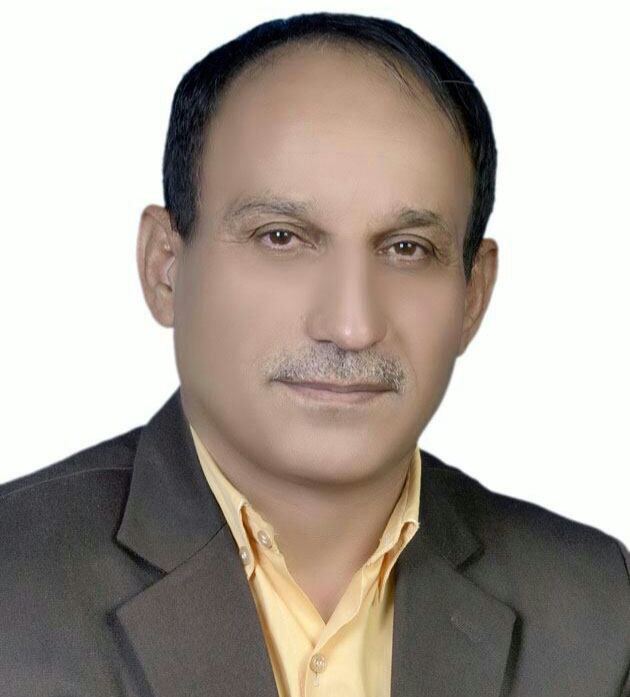 تخته سیاهِ معلّم کوتاه و گویا سخن هرچه کوته بوَد، خوش تر است!