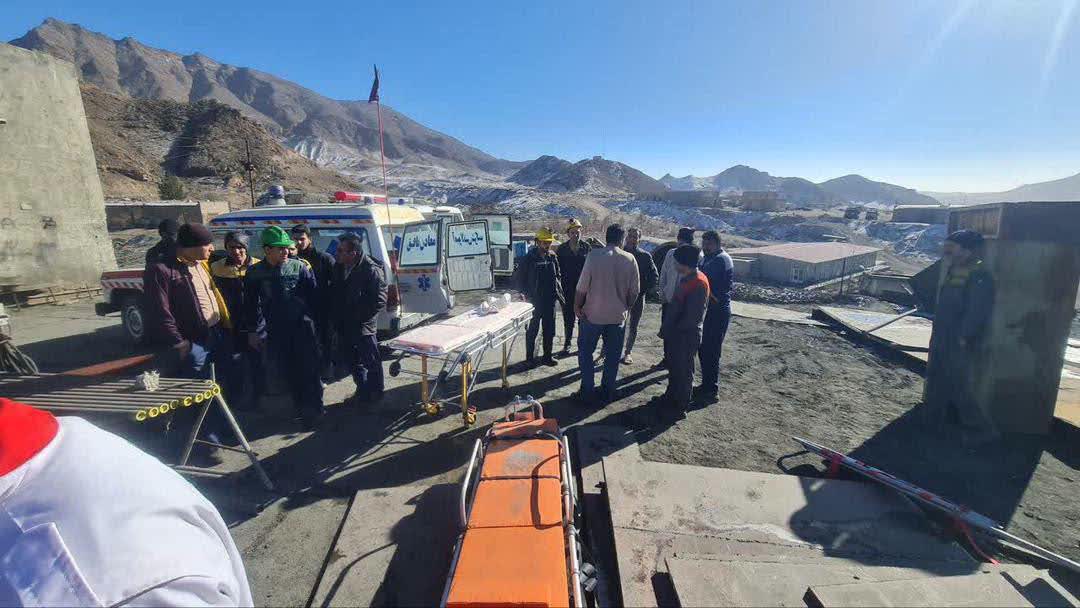 درخواست کارگران معدن کوشک از دادستان بافق