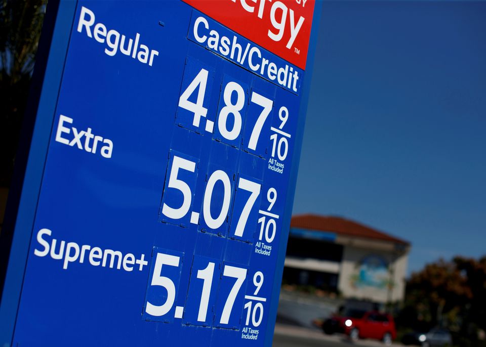 بنزین بالاترین رکود قیمت خود در آمریکا را ثبت کرد