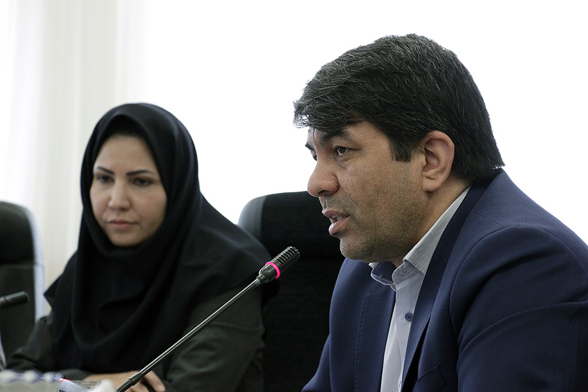 لزوم بهره‌گیری از تجربه پایتختی کتاب ایران برای توسعه فرهنگ کتابخوانی در یزد